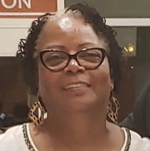 Meet your Posher, Debra